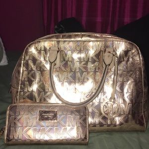 Michael Kors Metallic Rose Gold Bag W/ Wallet